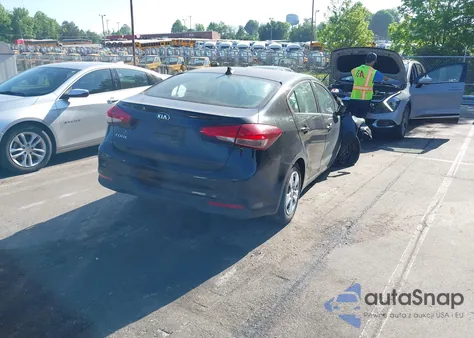 2017 Kia Forte Lx из США, поврежденный, VIN 3KPFK4A75HE068286